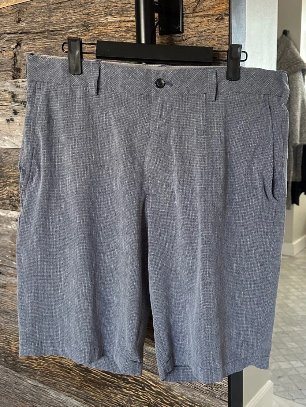 Walter Hagen Flat Front Textured Grid Golf Shorts Men’s 34 Gray